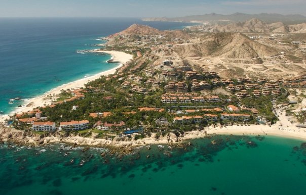 Palmilla Bay